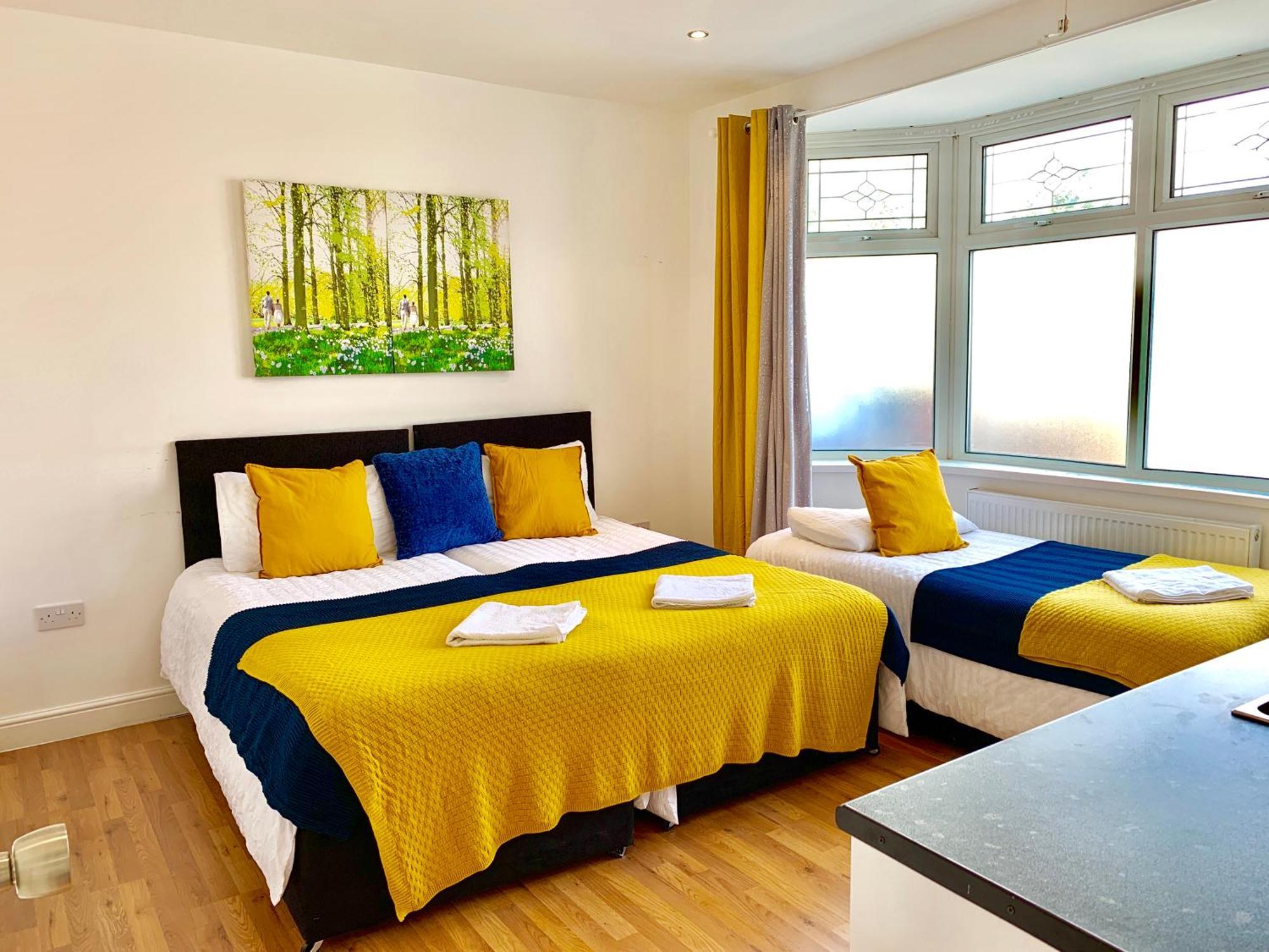 London Studio Apartments, Private Bathrooms And Parking Ilford Bagian luar foto