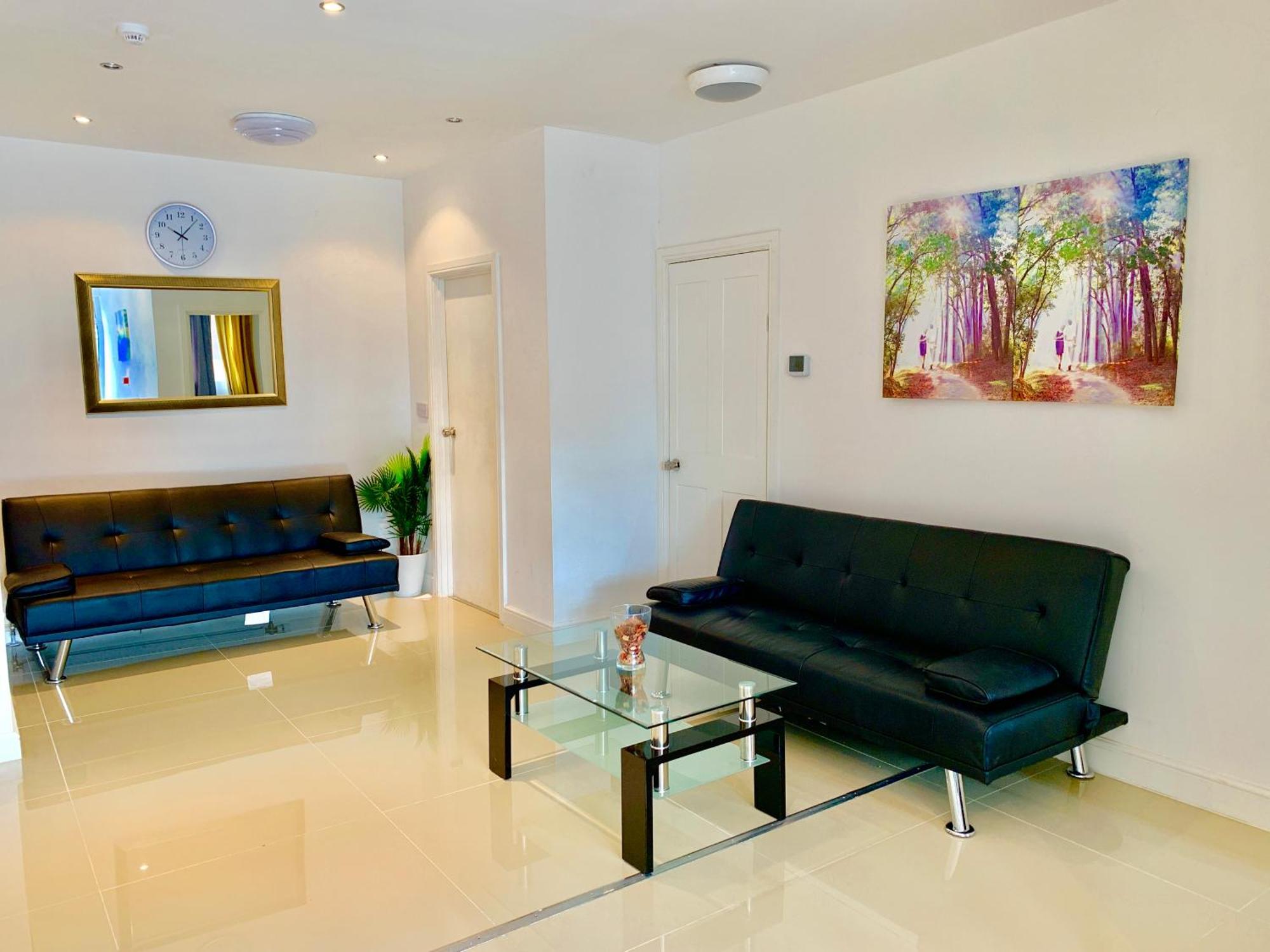 London Studio Apartments, Private Bathrooms And Parking Ilford Bagian luar foto