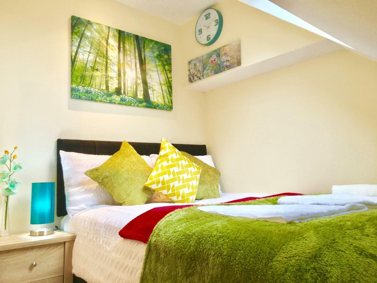 London Studio Apartments, Private Bathrooms And Parking Ilford Bagian luar foto