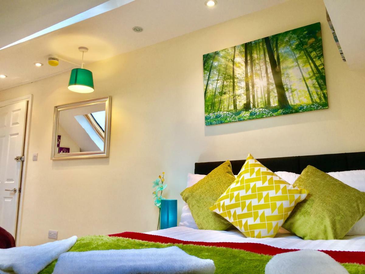 London Studio Apartments, Private Bathrooms And Parking Ilford Bagian luar foto