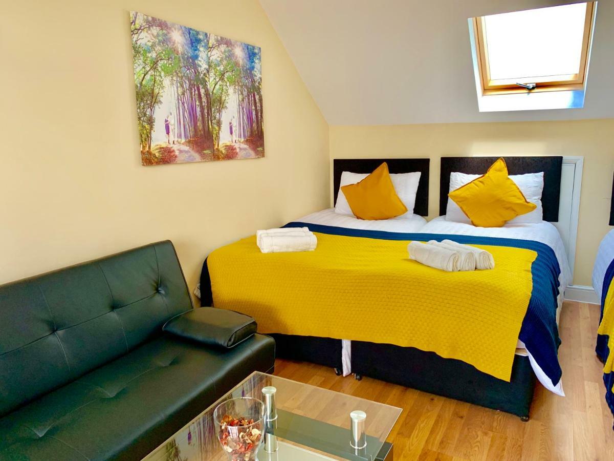 London Studio Apartments, Private Bathrooms And Parking Ilford Bagian luar foto